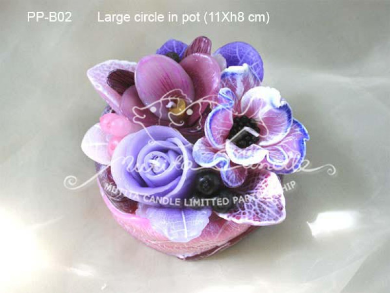 เทียนหอม เดชอุดม :  PINK PURPLE COLOUR B|orienatal flower candles from Thailand for any ocassions
WILD FLOWER CANDLES IN MYSTERIOUS COLOUR|PP-B02|large circle pot  11 x h8 cm