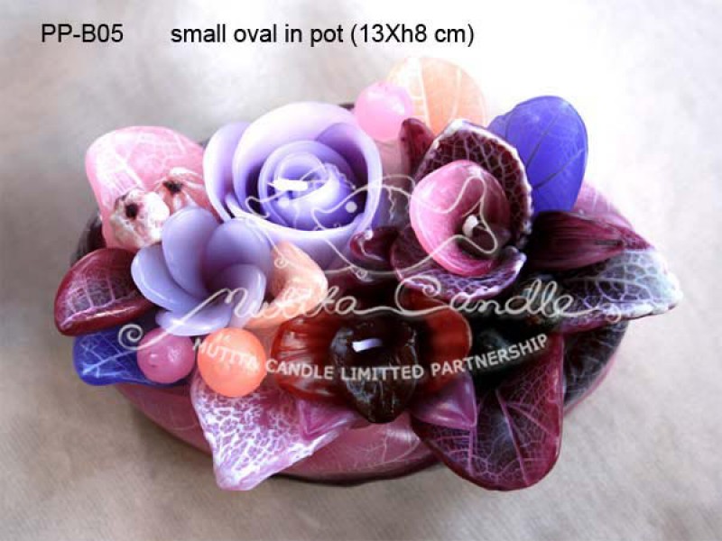 เทียนหอม เดชอุดม :  PINK PURPLE COLOUR B|orienatal flower candles from Thailand for any ocassions
WILD FLOWER CANDLES IN MYSTERIOUS COLOUR|PP-B05|small oval pot 13 x h 8 cm