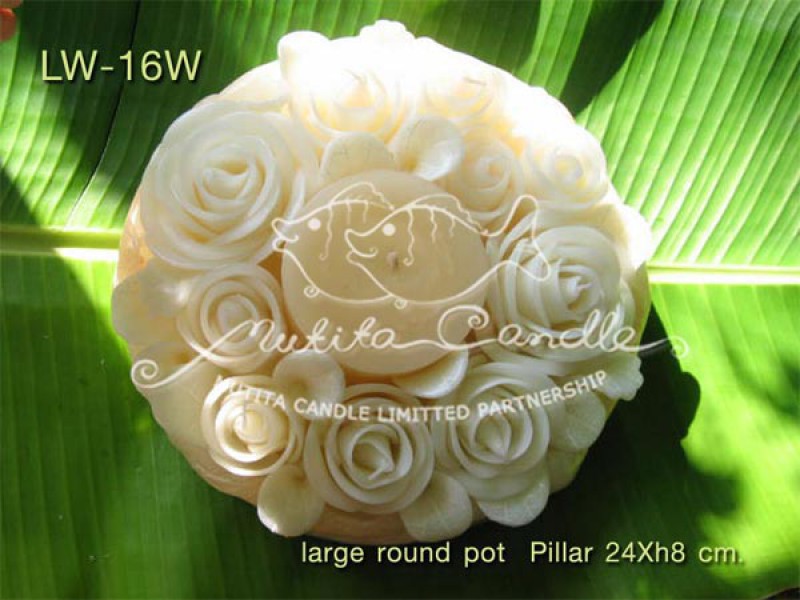 เทียนหอม เดชอุดม :  WHITE COLOUR SET|CLASSIC WHITE ROSES CANDLE ARRANGTMENT
Weddng Candles, best elegant candles for wedding ceremony.|LW-16W|large round pot & pillar 24 x h 8 cm