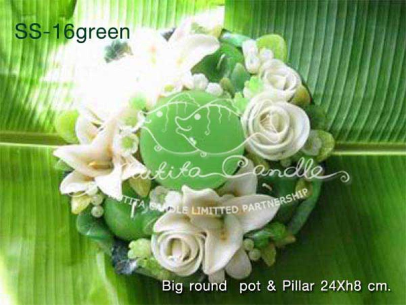 เทียนหอม เดชอุดม : WHITE LILY SET|A SWEET AND DELICATE AS GENUINE SMART WHITE LILY MIXED WITH FRUIT|SS-16 GREEN|Big round pot & Pillar 24 x h 8 cm