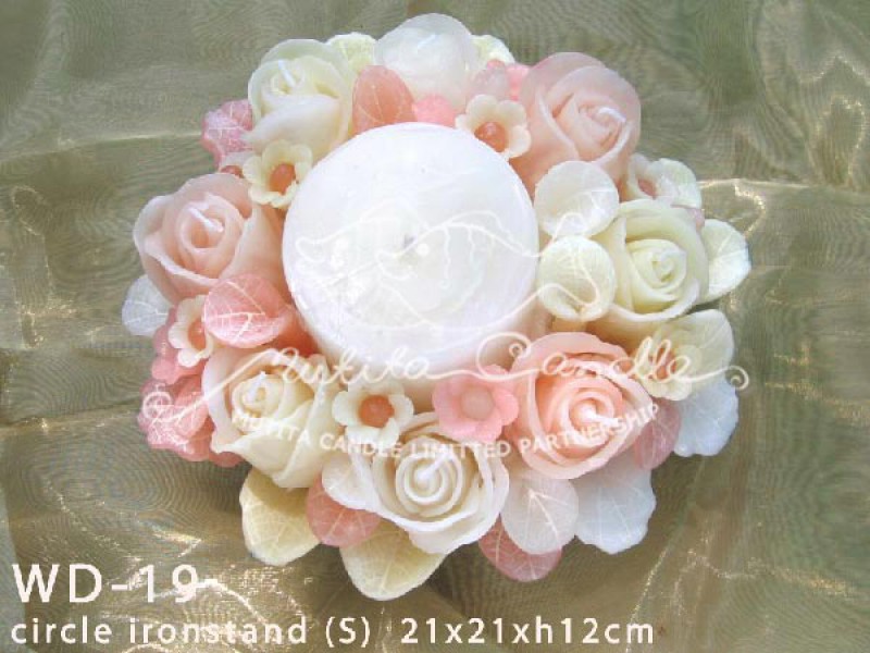 เทียนหอม เดชอุดม :  IVORY WEDDING SET|Weddng Candles, best elegant Candles for wedding ceremony.
CLASSIC IVORY ROSES CANDLES ARRANGTMENT FOR SPECIAL DAY|WD-19|Circle ironstand (S) 21 x 21 x h12 cm 