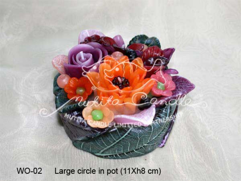 เทียนหอม เดชอุดม :  DARK PURPLE & ORANGE|orienatal flower candles from Thailand for any ocassions
WILD FLOWER CANDLES IN COLOUR RICH TONES|WO-02|large circle pot  11 x h8 cm