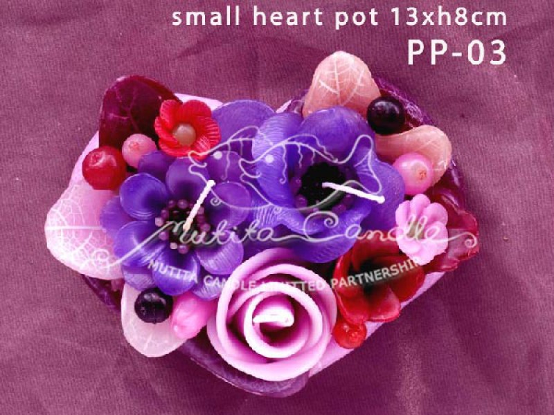 เทียนหอม เดชอุดม : PINK PURPLE|Flower candles from Thailand for any ocassions.
THE BEAUTIFUL ROMANTIC FLOWER CANDLES|PP-03|small heart pot 13 x h 8 cm