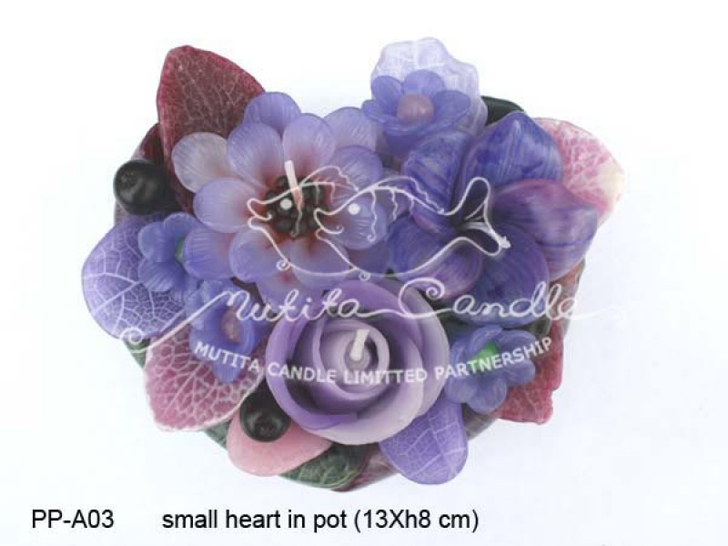 เทียนหอม เดชอุดม :  PINK PURPLE COLOUR A|Flower candles from Thailand for any ocassions
WILD FLOWER CANDLES IN MYSTERIOUS COLOUR|PP-A03|small heart pot 13 x h 8 cm