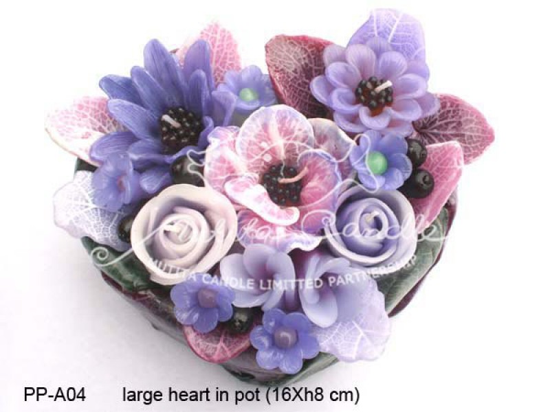 เทียนหอม เดชอุดม :  PINK PURPLE COLOUR A|Flower candles from Thailand for any ocassions
WILD FLOWER CANDLES IN MYSTERIOUS COLOUR|PP-A04|large heart pot  16 x h 8 cm