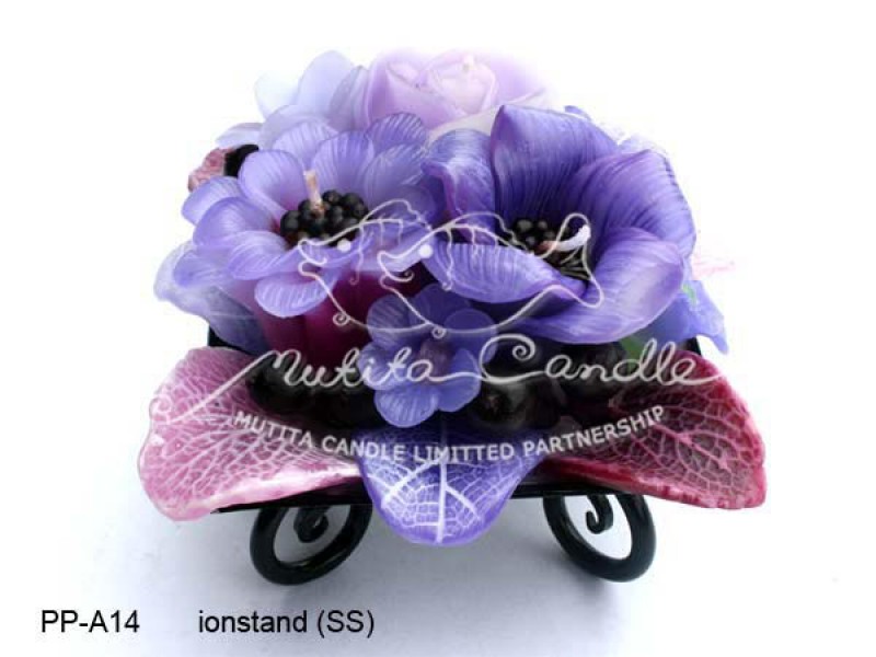 เทียนหอม เดชอุดม :  PINK PURPLE COLOUR A|Flower candles from Thailand for any ocassions
WILD FLOWER CANDLES IN MYSTERIOUS COLOUR|PP-A14|Ironstand (SS) 14.5 x 14.5 x h9 cm