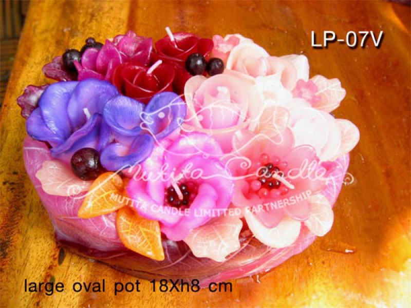 เทียนหอม เดชอุดม : PINK&PURPLE COLOUR SET|Flower candles from Thailand for any ocassions
WILD FLOWER CANDLES IN COLOUR RICH TONES|LP-07V|large oval pot 18 x h 8 cm