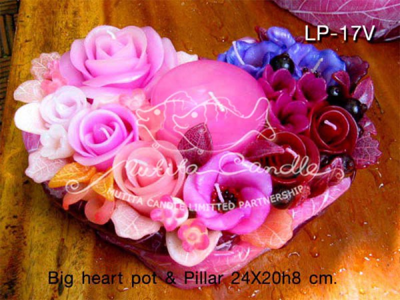 เทียนหอม เดชอุดม : PINK&PURPLE COLOUR SET|Flower candles from Thailand for any ocassions
WILD FLOWER CANDLES IN COLOUR RICH TONES|LP-17V|Big heart pot & Pillar 24 x 20 x h 8 cm
