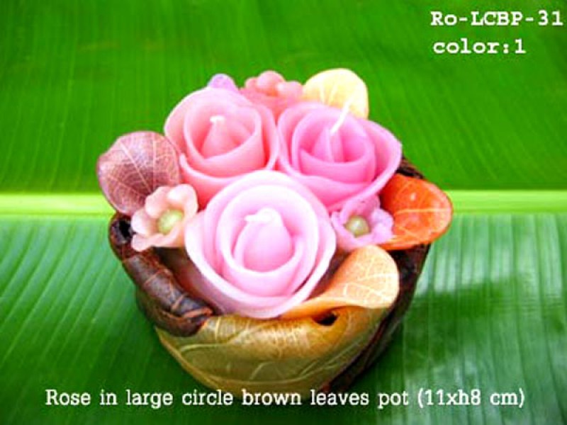 เทียนหอม เดชอุดม : CATALOGUE01|small items of flower candles from Thailand for any ocassions
FLOWER CANDLES COLLECTIONS|Ro-LCBP-31|large circle brown leaves pot 11 x h 8 cm